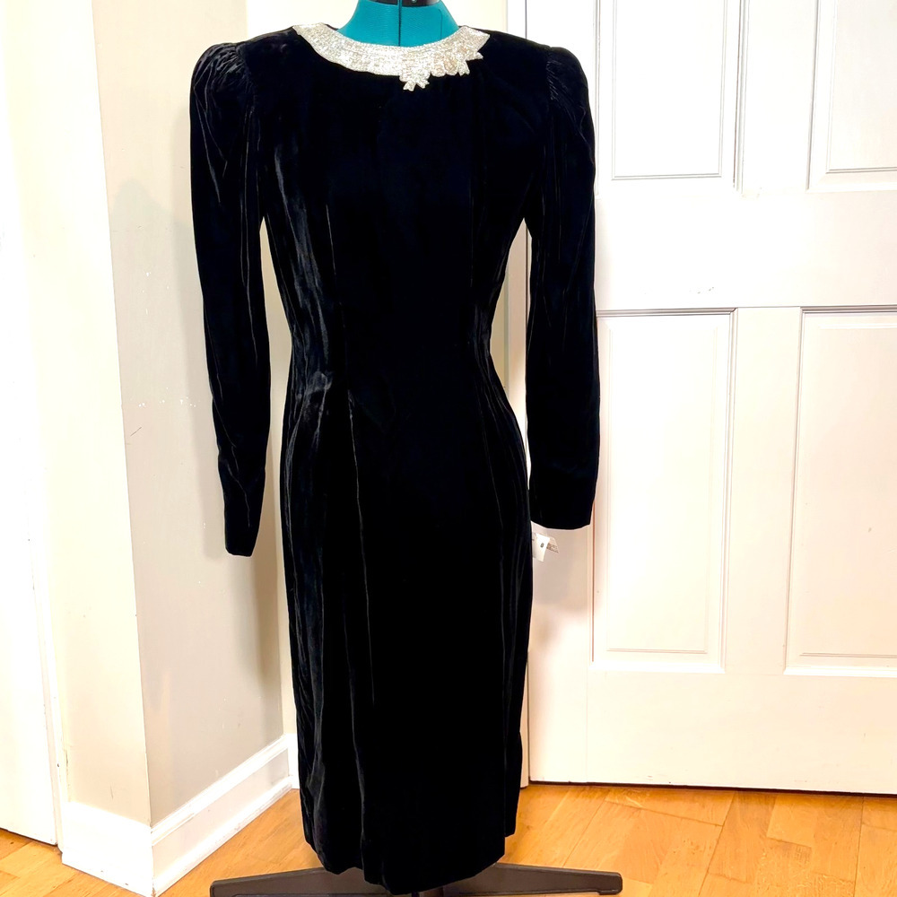 NWT Vintage 80s R&K Evenings Velvet Dress Beaded Collar Rayon ILGWU USA Sz 8